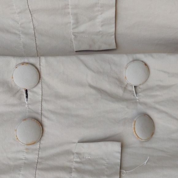 Distressed Vintage Tan Trenchcoat - S/M - Picture 3 of 7